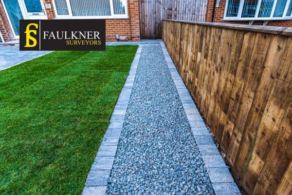 Can my Neighbour attach a fence to my wall? 3 Property Boundaries and the Basics of Land Boundaries Kempston