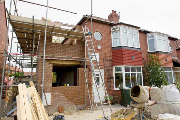 How Do Construction Methods Affect Party Wall Requirements? A Homeowner’s Guide 4 Frequently Asked Questions Kempston